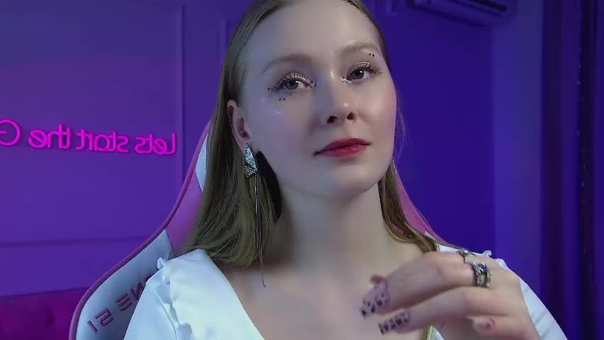 agatafoxley Live Sex April 25, 2026