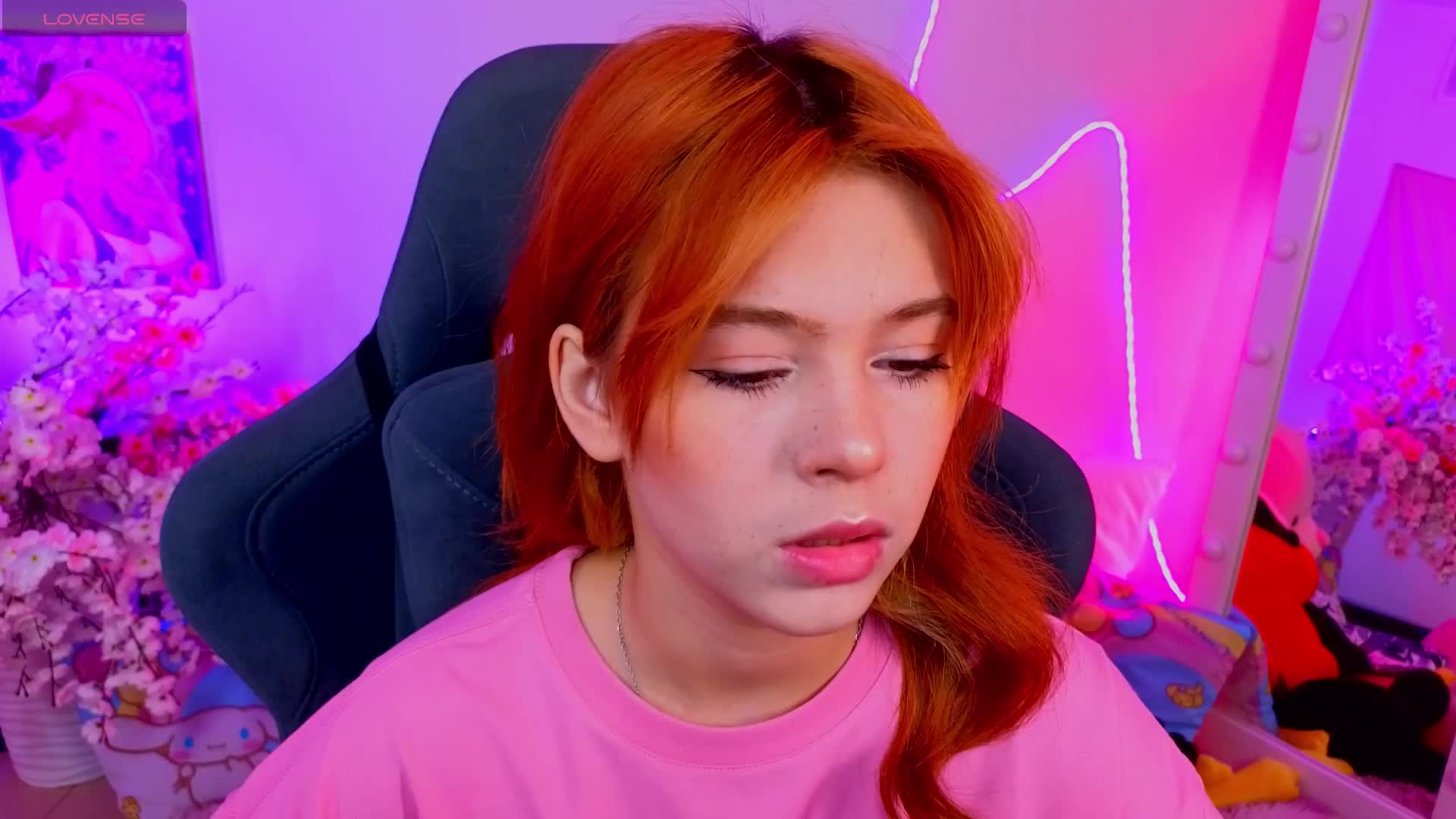 CoralineJones Live Sex April 25, 2026