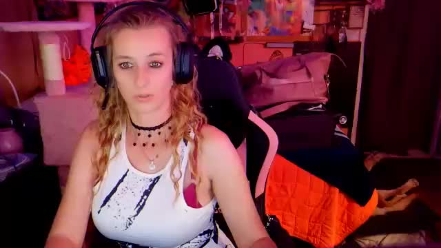 yoursecretgirlfriend963 Live Sex April 25, 2026