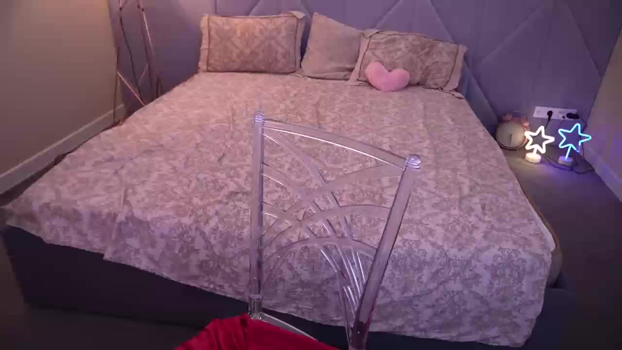 RedDoll Live Sex April 25, 2026