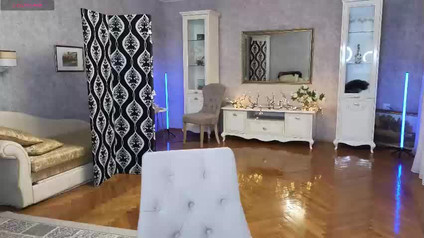 lina_flore Live Sex April 25, 2026