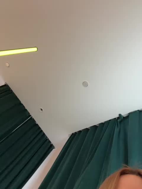 _Ellidi_ Live Sex April 26, 2026