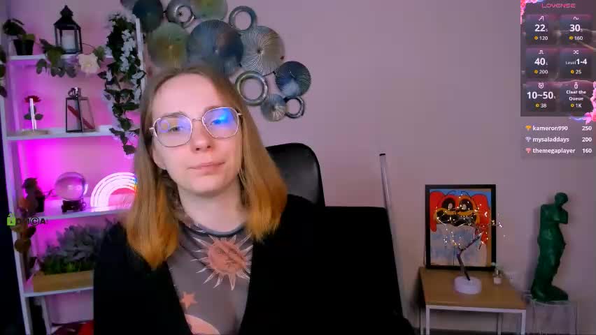 evalora_vei Live Sex April 26, 2026