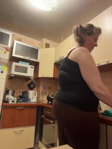 Veronika_Gold Live Sex April 26, 2026