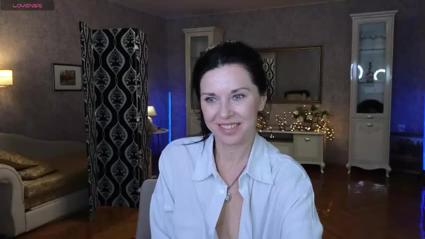 lina_flore Live Sex April 26, 2026