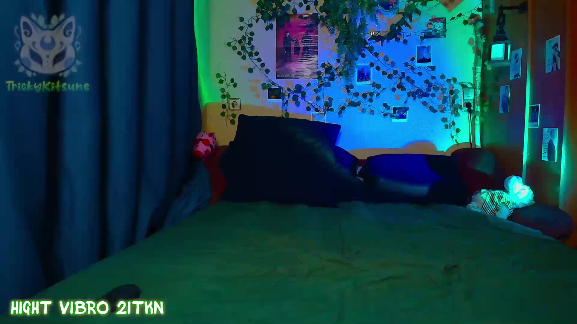 Tricky_Kitsune Live Sex April 26, 2026