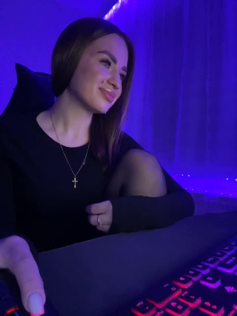 Polichkaaaa Live Sex April 27, 2026