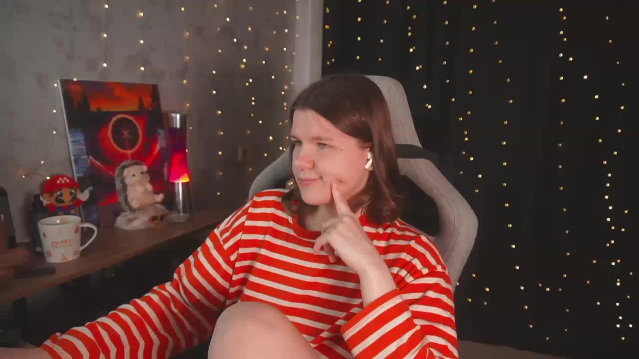 cutesoneckaaa Live Sex April 27, 2026
