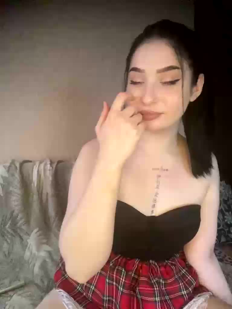 22ALYSKA22 Live Sex April 27, 2026