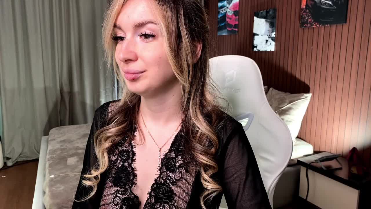 matreshka_ Live Sex April 27, 2026