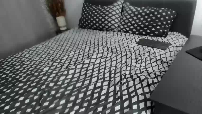 dyanne18 Live Sex April 27, 2026