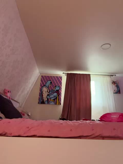 -MaybeBaby- Live Sex April 27, 2026