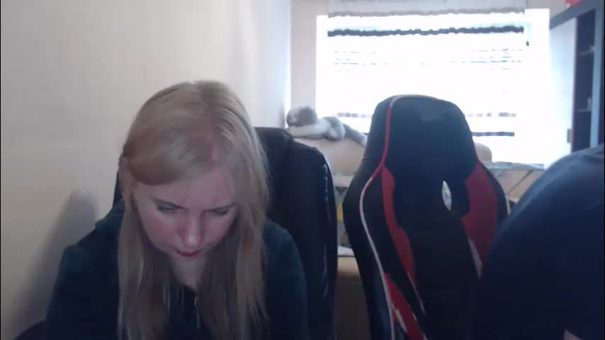 jenisandpeter Live Sex April 27, 2026