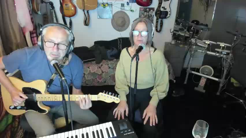 win2win Live Sex April 27, 2026