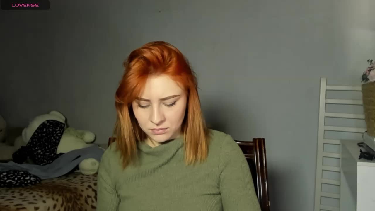 RedheadDevil Live Sex April 27, 2026