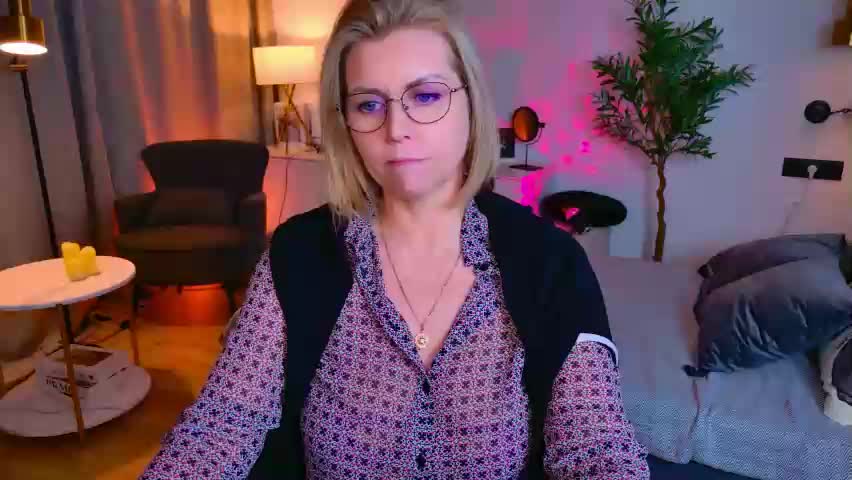annielight Live Sex April 27, 2026