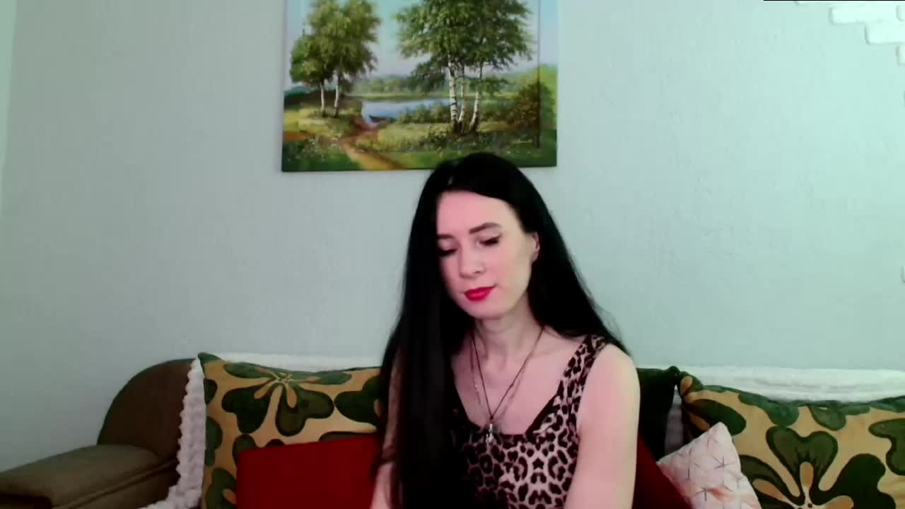 MilfLunna Live Sex April 27, 2026