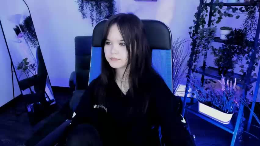 elainebeness Live Sex April 27, 2026