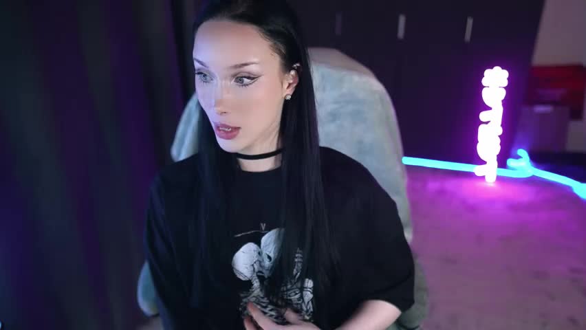 uindi Live Sex April 27, 2026
