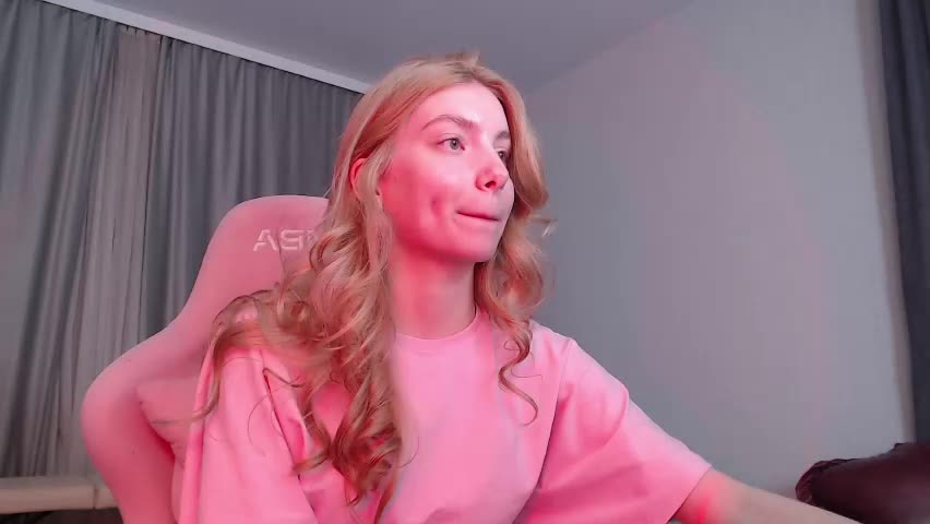 elena_vysotskaya Live Sex April 27, 2026