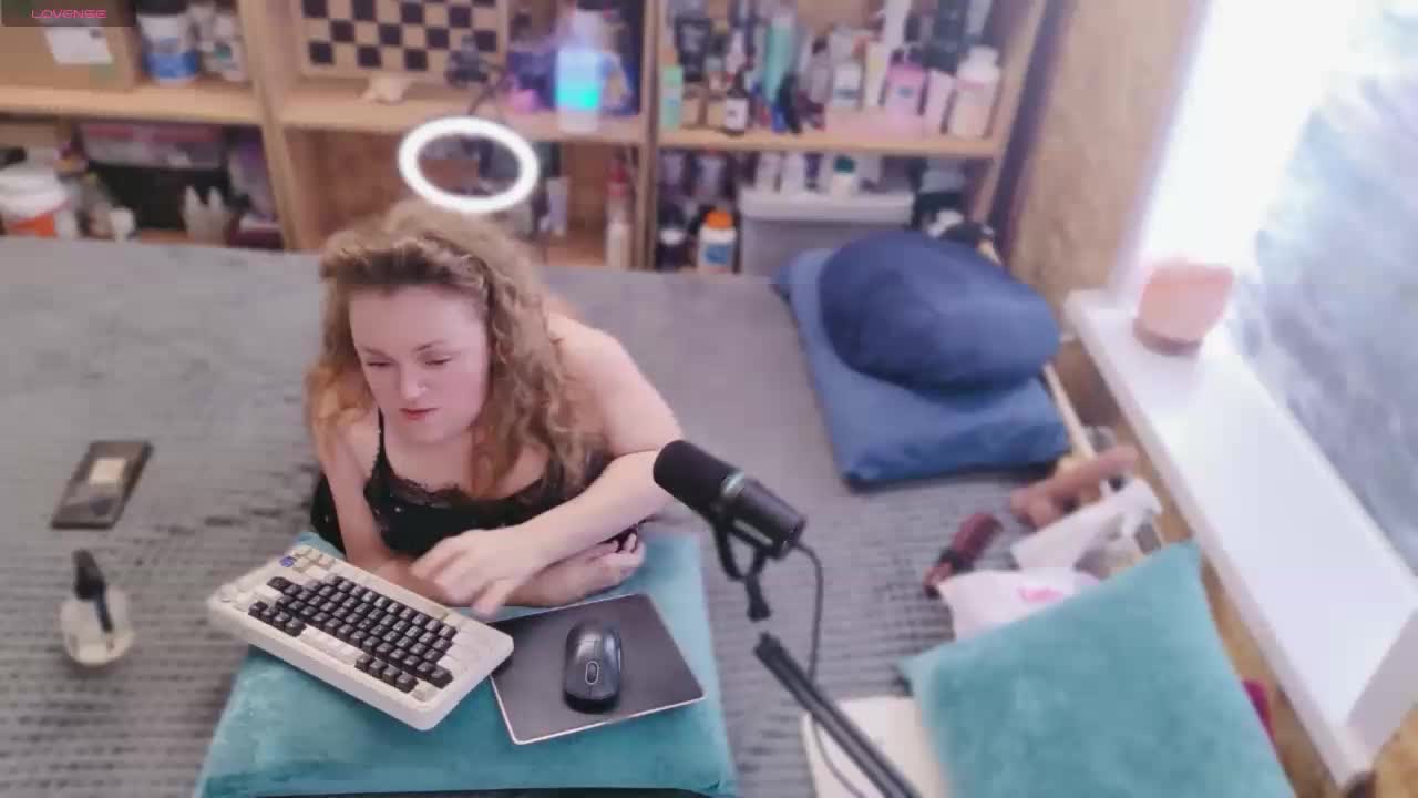 MiniNatali Live Sex April 27, 2026