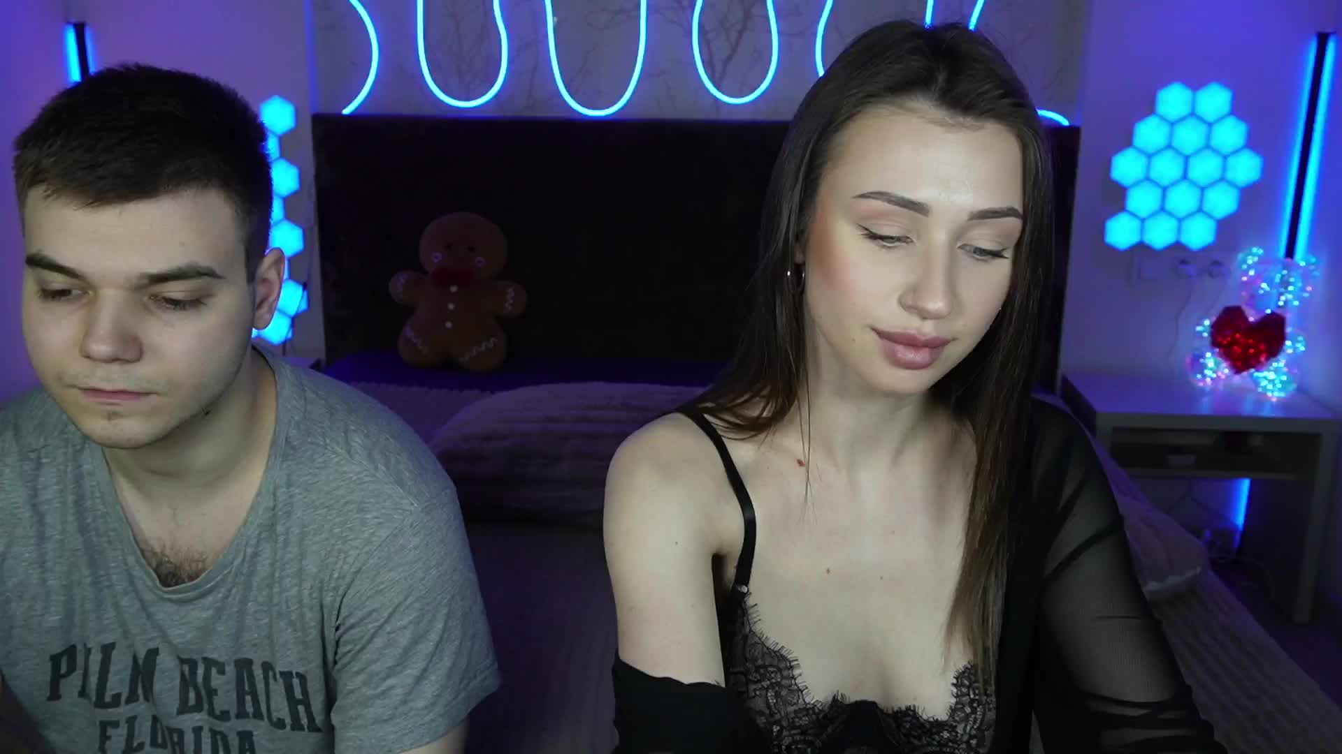 VikkiAndGeorge Live Sex April 27, 2026