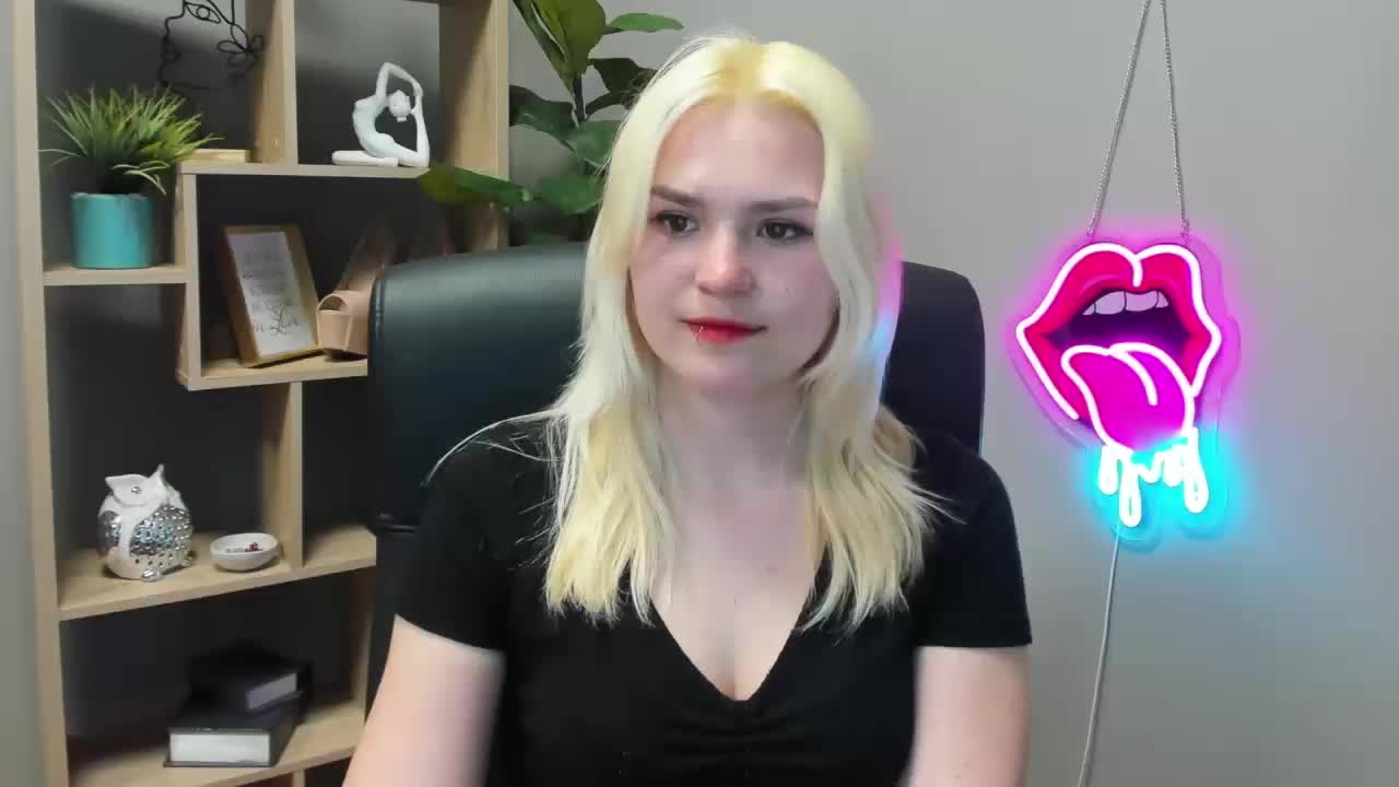SweetLilyxo Live Sex April 27, 2026
