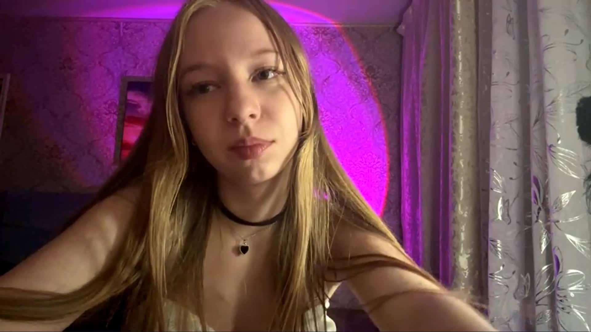MercyDiamant Live Sex April 27, 2026