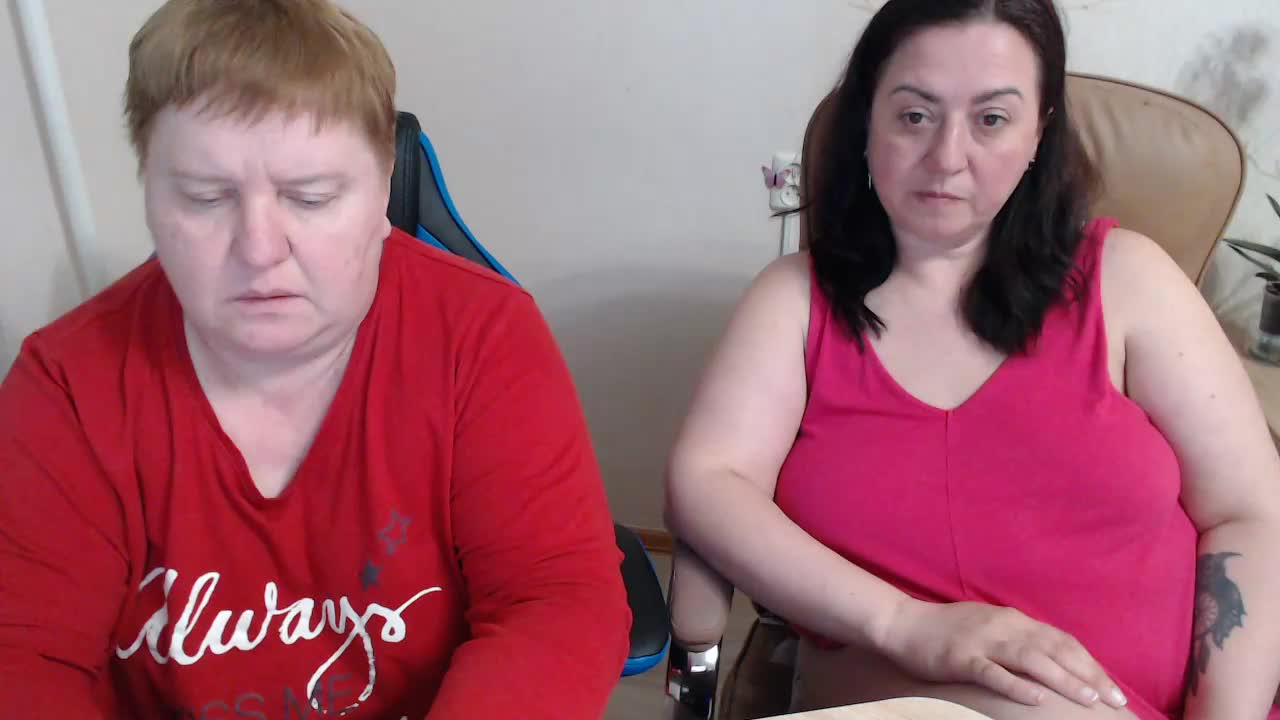 XMollyJaneEX Live Sex April 27, 2026