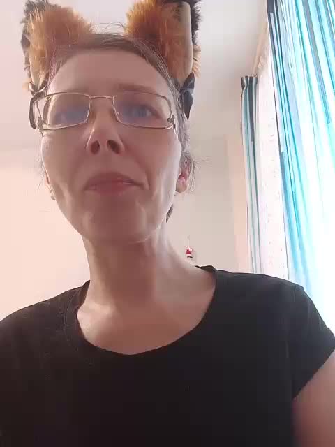 -Queen-Margo- Live Sex April 28, 2026