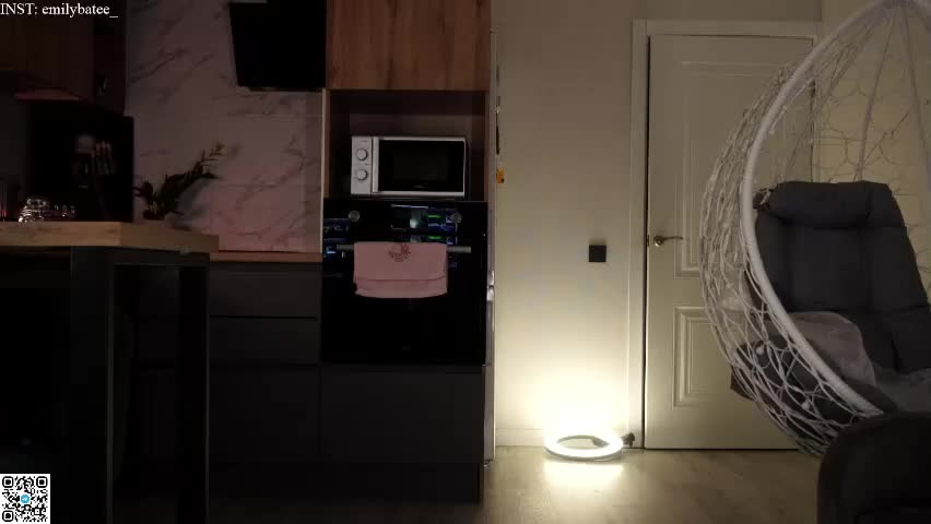 emilybatee Live Sex April 28, 2026
