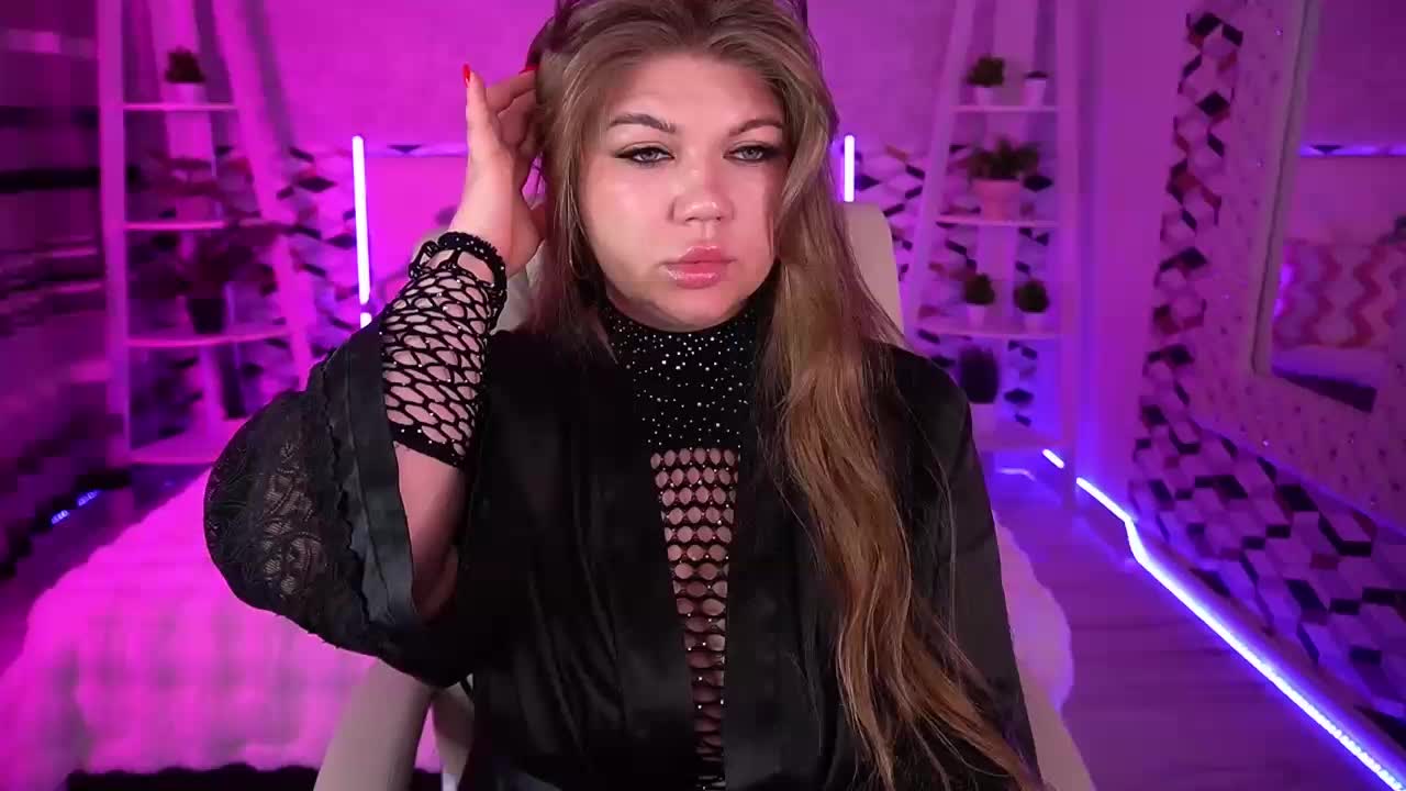AmellyWhite Live Sex April 28, 2026