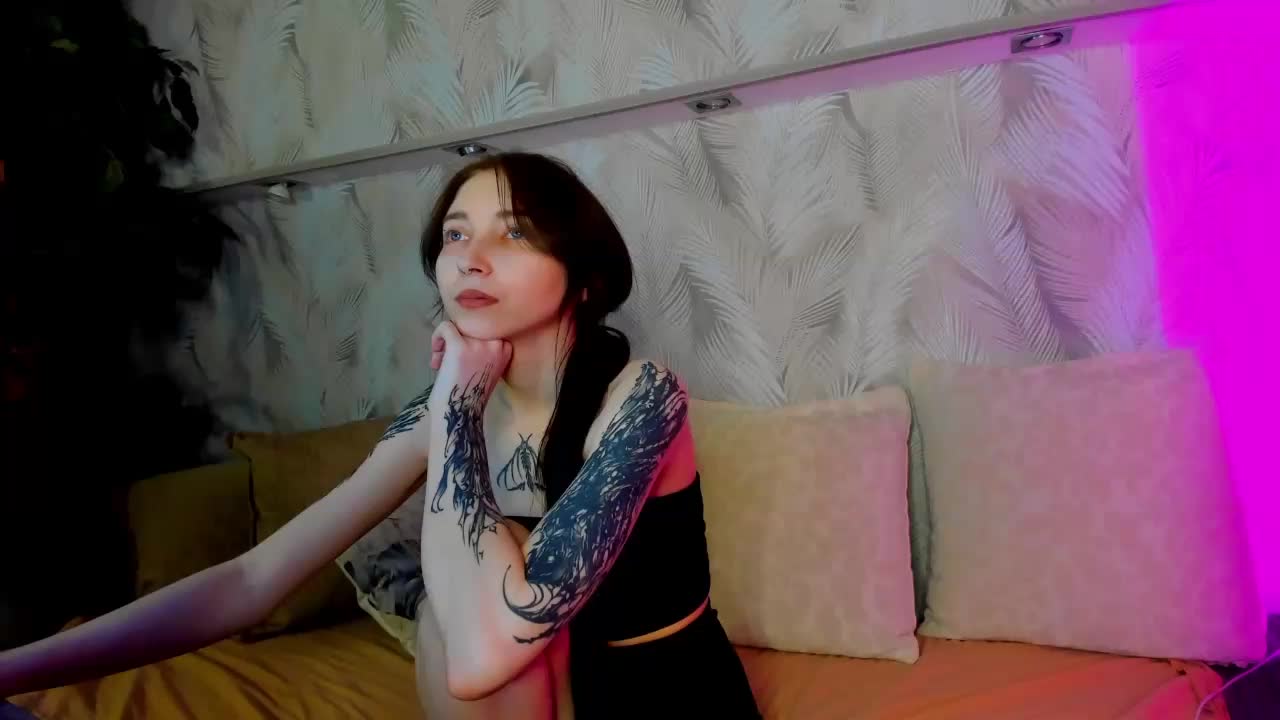 Ellen-Hops Live Sex April 28, 2026