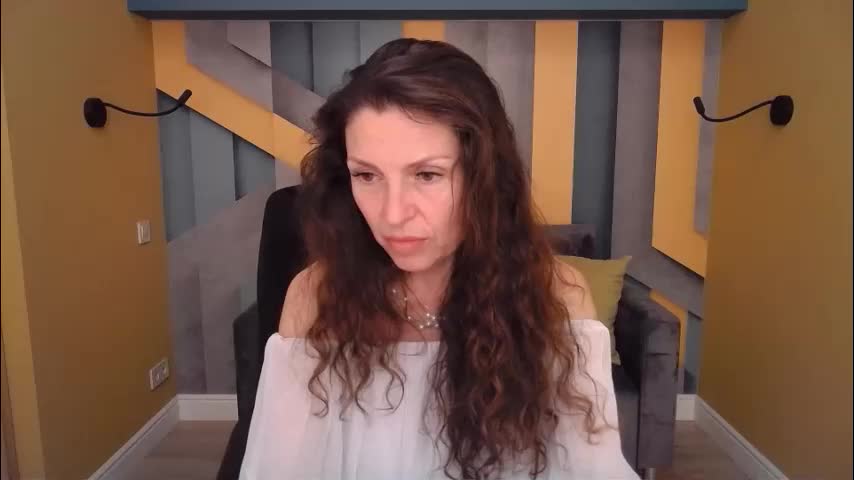 ellalongs Live Sex April 28, 2026