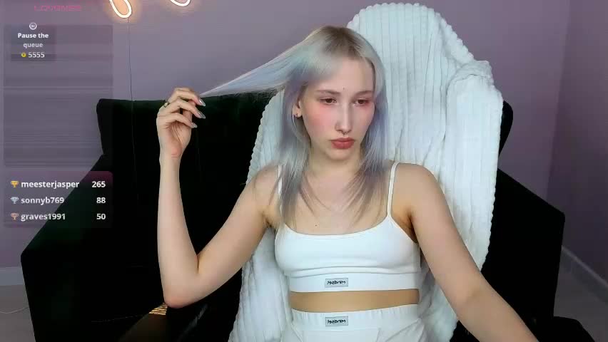 chrome_heartz Live Sex April 28, 2026