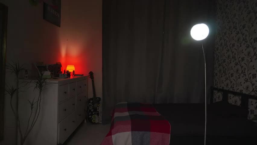 roxannabrik Live Sex April 28, 2026