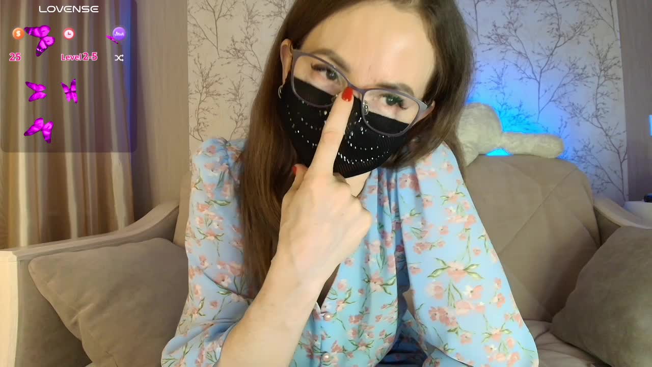 RedAura Live Sex April 28, 2026