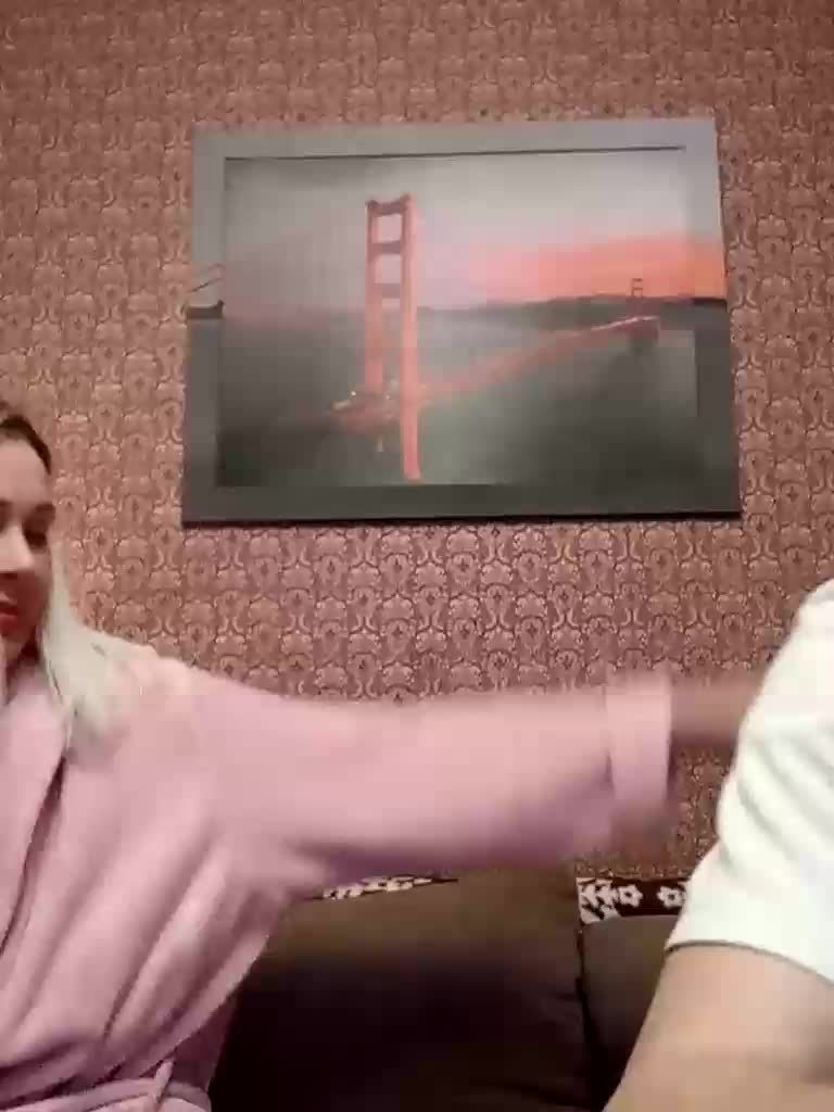 Andre-Blondinochka Live Sex April 28, 2026