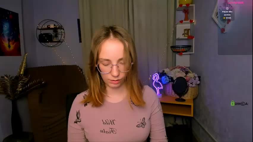 evalora_vei Live Sex April 28, 2026