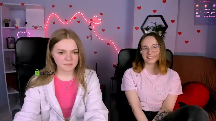 veronica_bubble Live Sex April 28, 2026