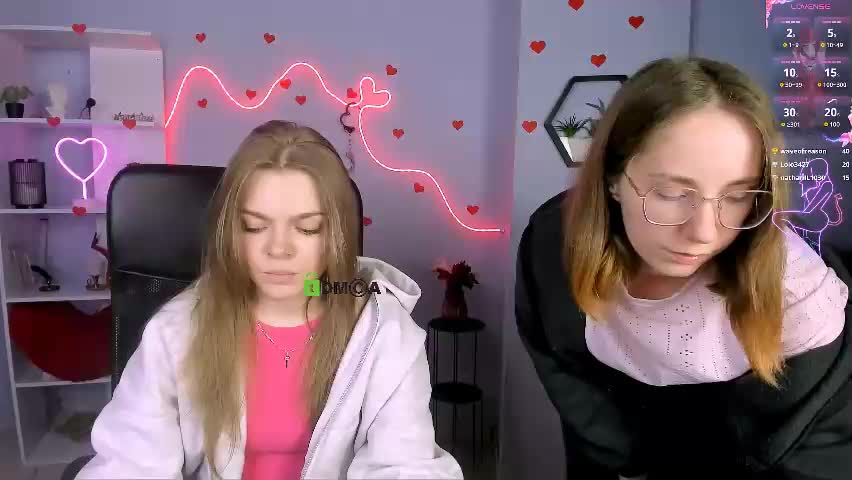 veronica_bubble Live Sex April 28, 2026