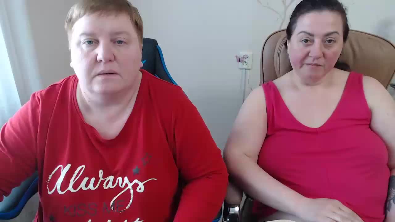 XMollyJaneEX Live Sex April 28, 2026