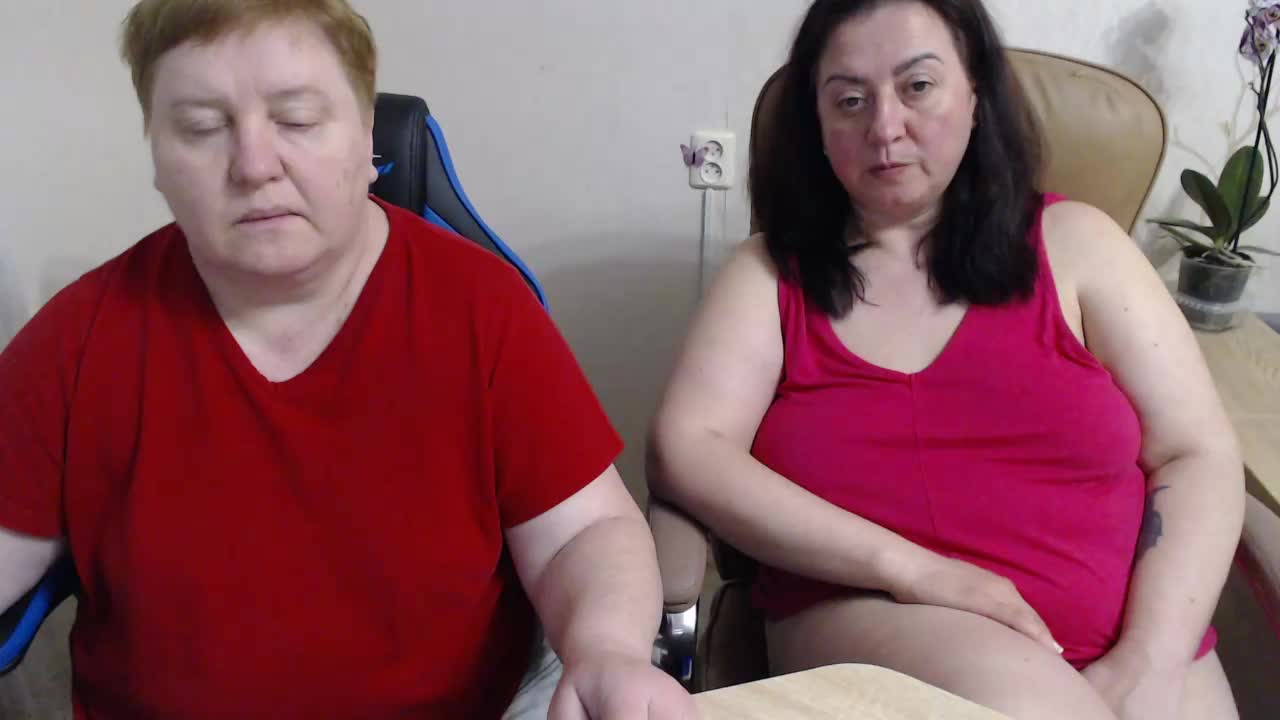 XMollyJaneEX Live Sex April 28, 2026