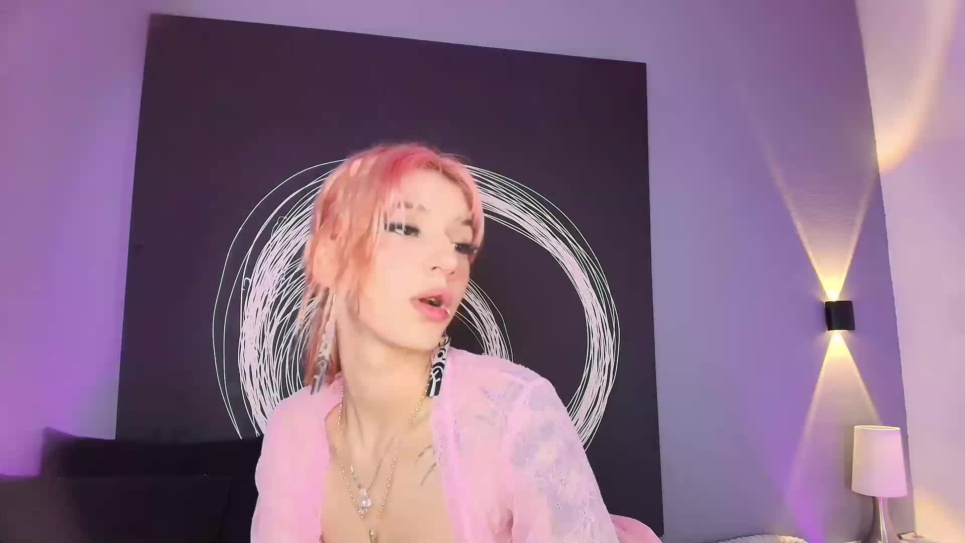 AlannaViera Live Sex April 28, 2026