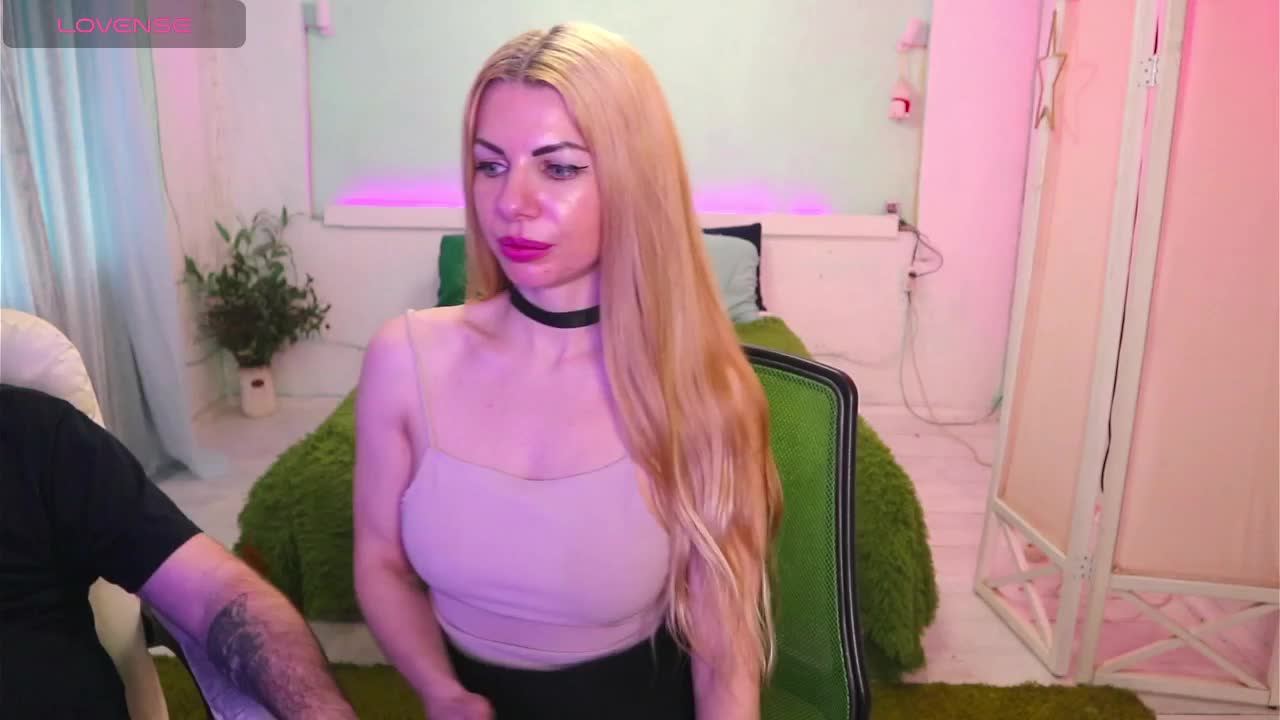 AlisaAleks Live Sex April 28, 2026