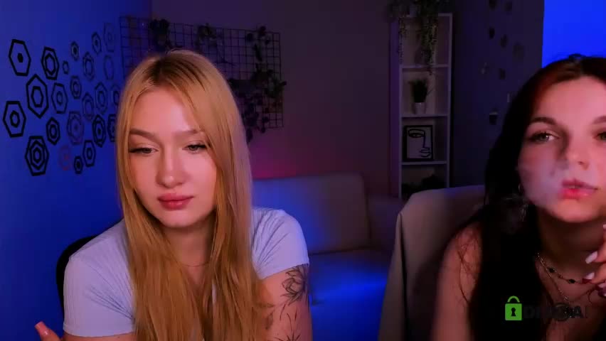 playful_sophie Live Sex April 28, 2026