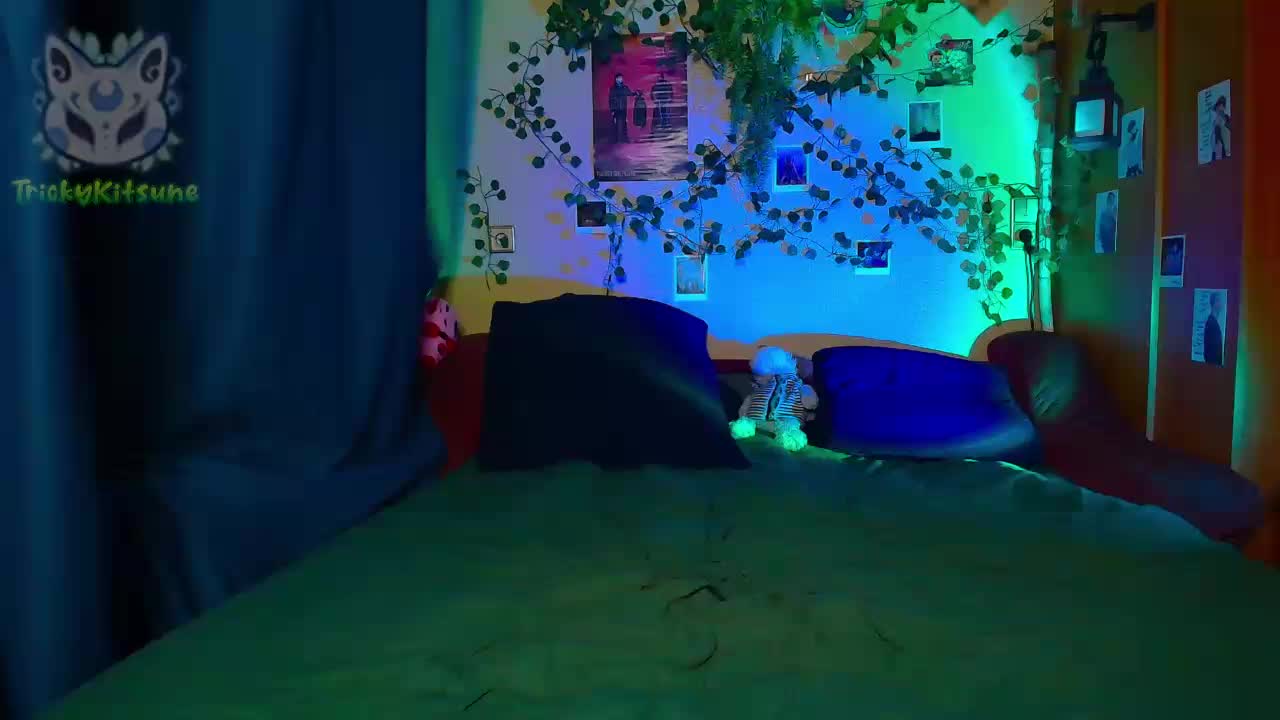 Tricky_Kitsune Live Sex April 28, 2026