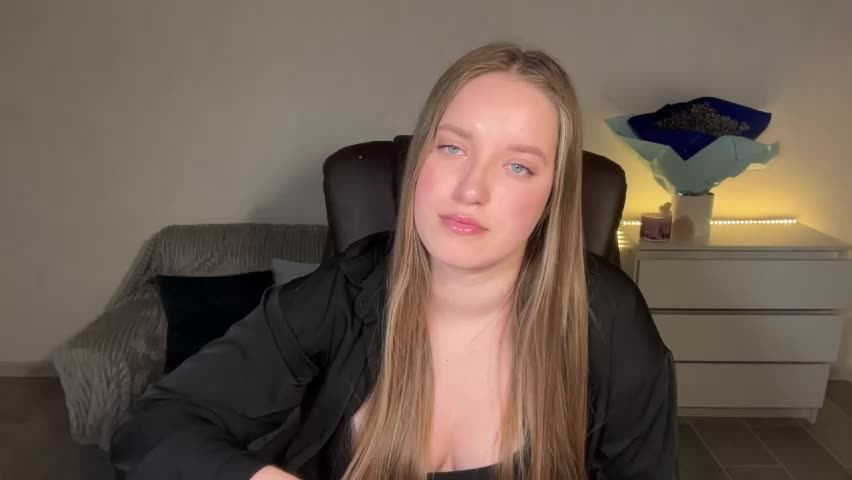 evajuly Live Sex April 28, 2026
