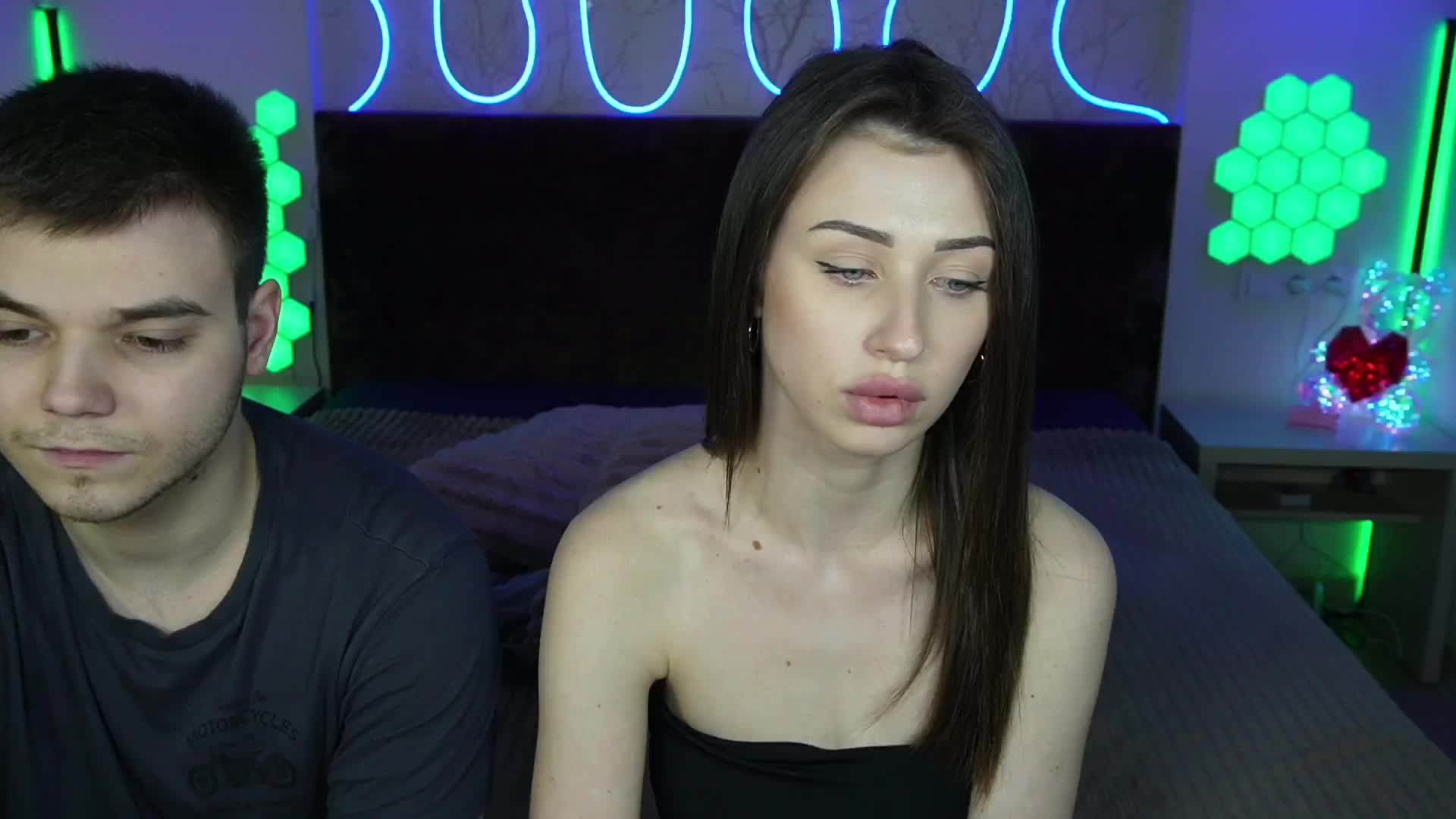 VikkiAndGeorge Live Sex April 29, 2026