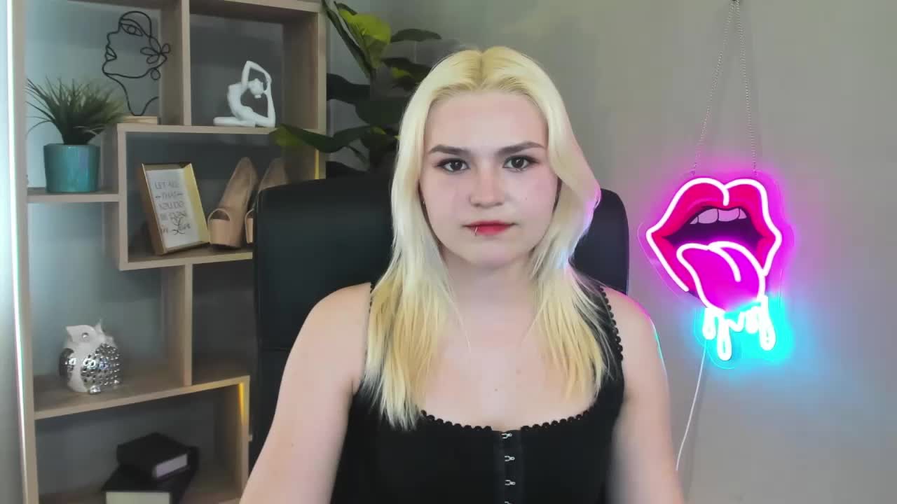 SweetLilyxo Live Sex April 29, 2026